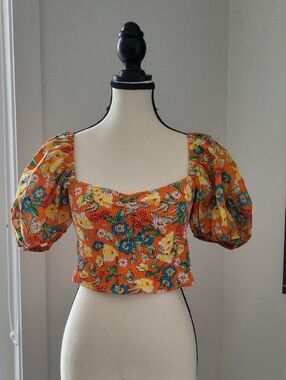 Zara Orange Floral Smocked Puff Sleeve Crop Top
